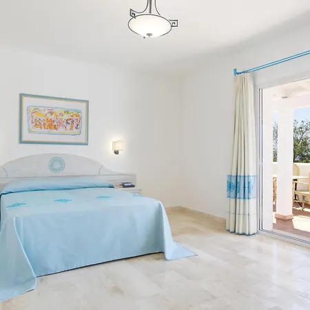 Feriested Nicolaus Club Quattro Lune 3*