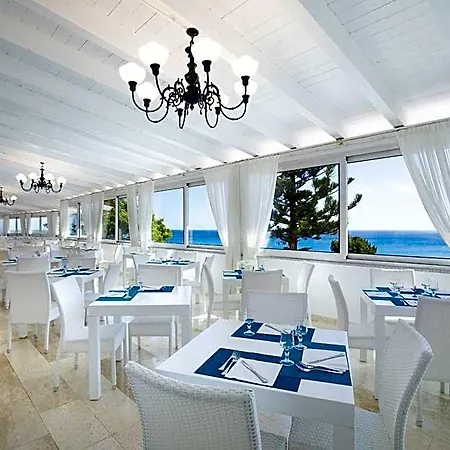 Nicolaus Club Quattro Lune Θέρετρο 3*