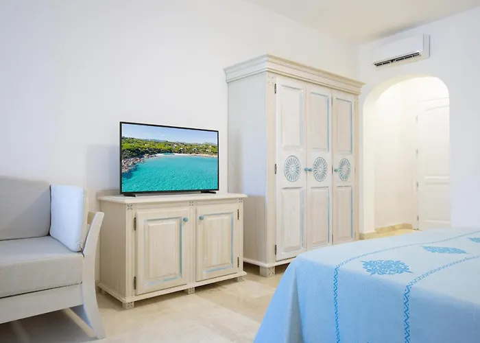 Resort Nicolaus Club Quattro Lune 3*