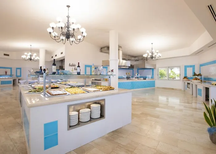 Üdülőközpont Nicolaus Club Quattro Lune Cala Liberotto